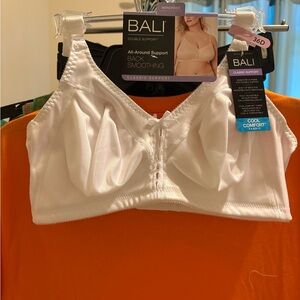 Bali back smoothing bra